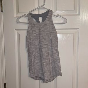 Lululemon tank!